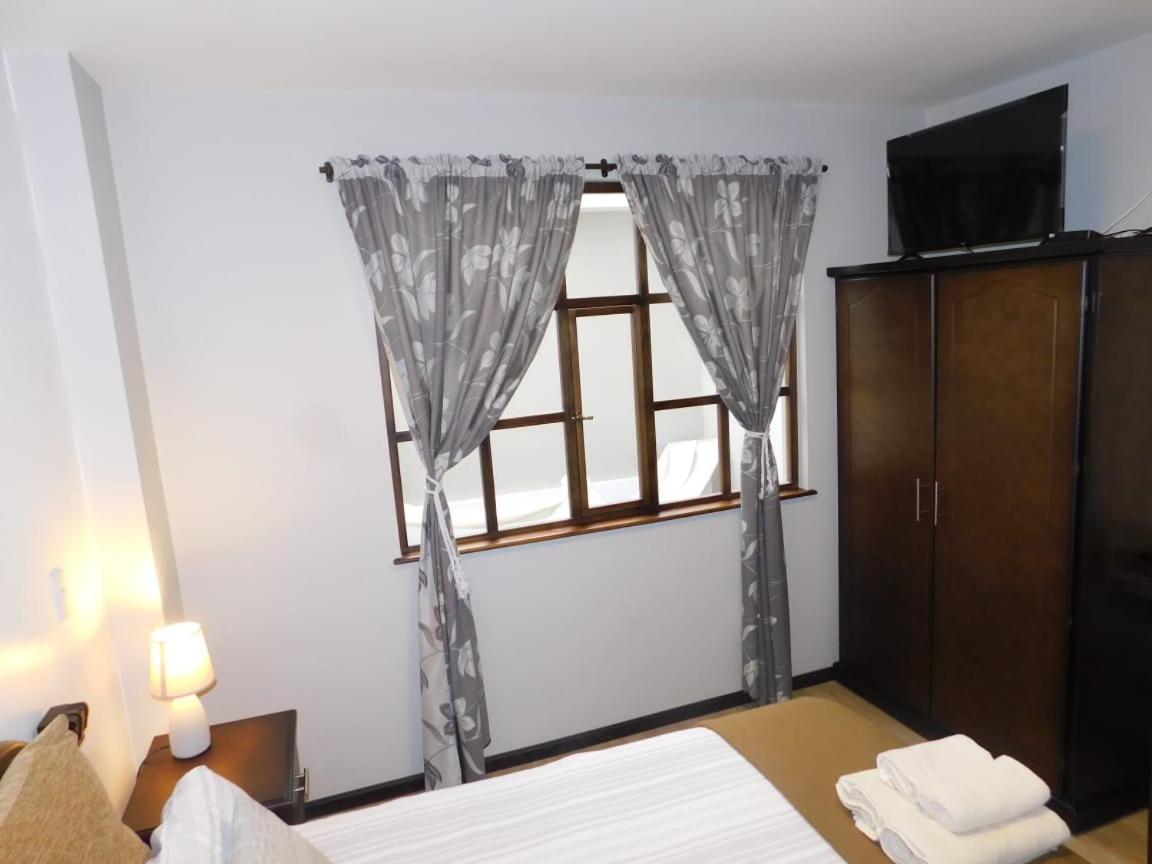 Hotel En El Centro Historico Cuenca Dış mekan fotoğraf